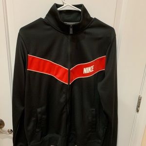 NIKE TRACK JACKET